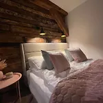 Apartament Miodowy - Darmowy Parking - Klmatyzacja - Wifi
